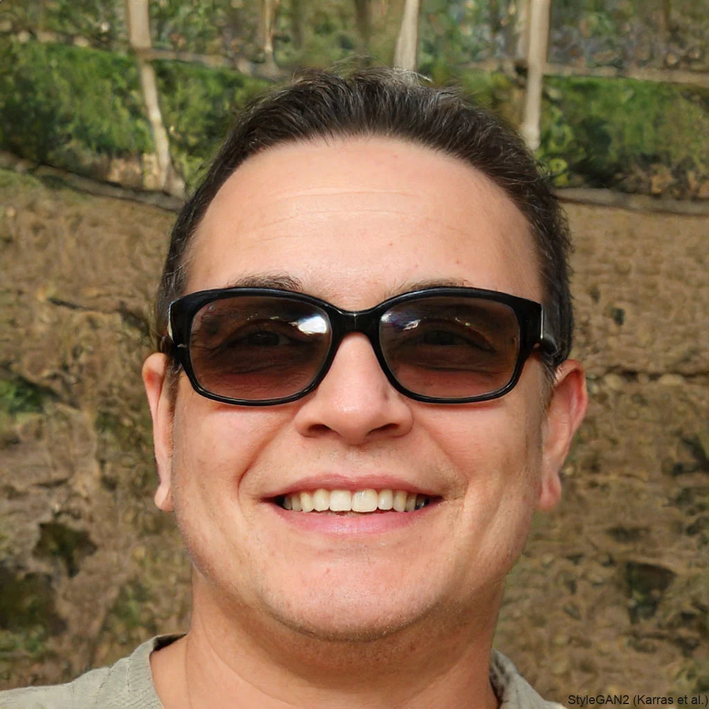 Javier R